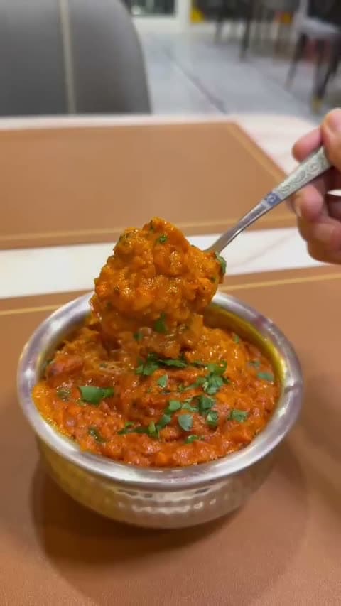 A closer look at our slow-cooked curry